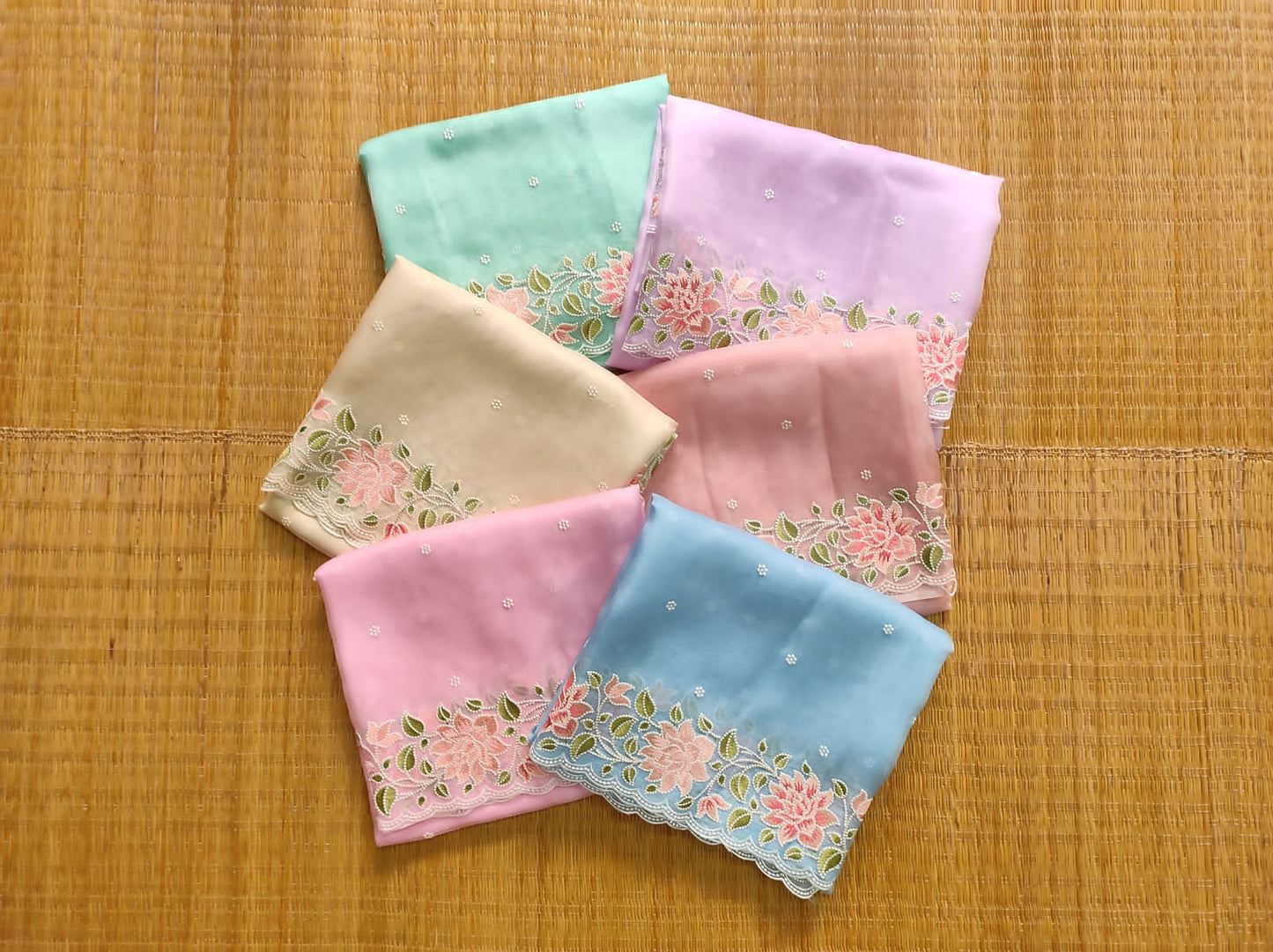 Zoey | Pure organza silk saree (Pink)