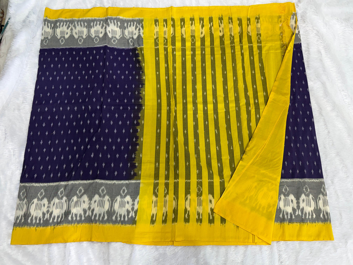 New arrivals
Pure Mercerized 100 count
double ikat cotton sarees
With blouse included with saree