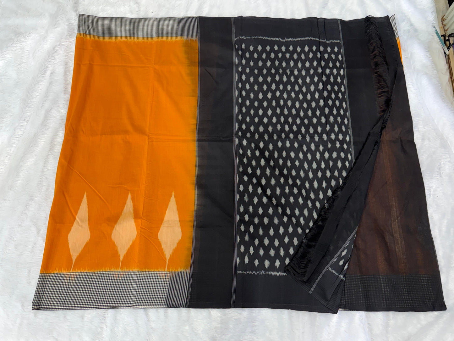 New arrivals
Pure Mercerized 100 count
double ikat cotton sarees
With blouse included with saree