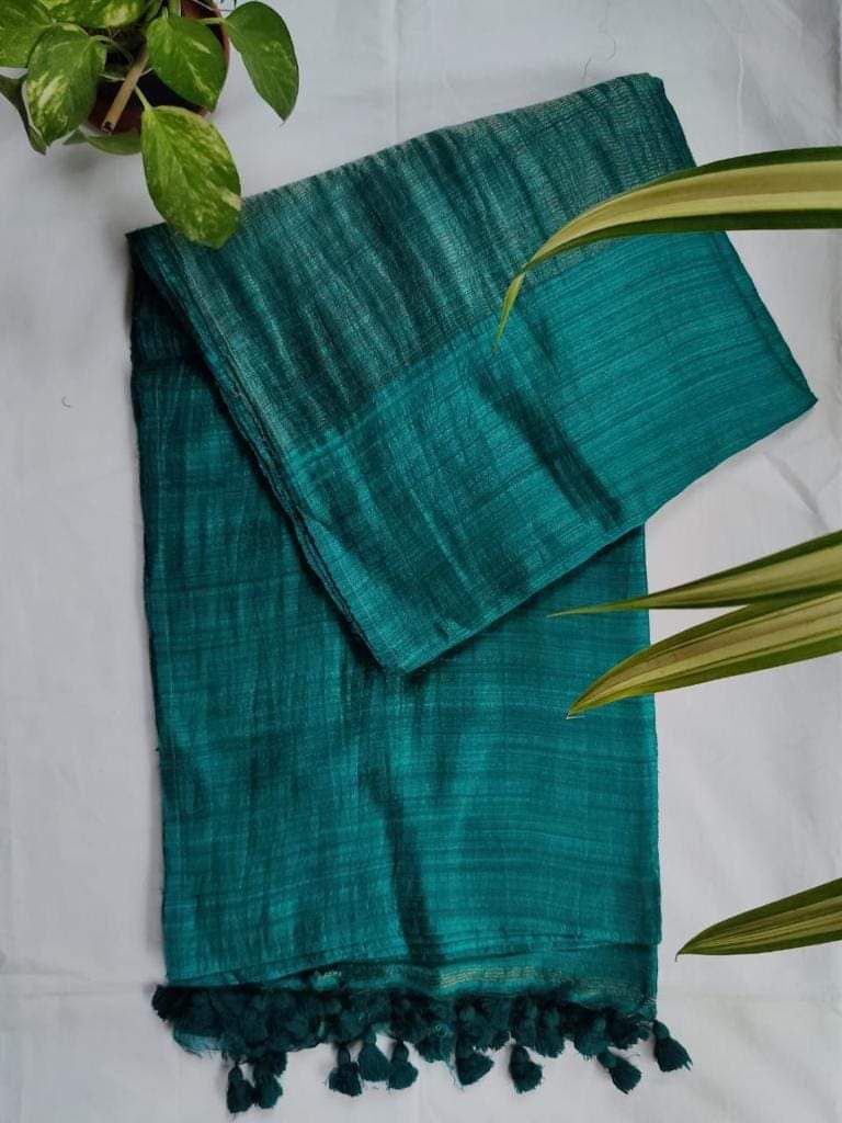 Plain matka silk saree