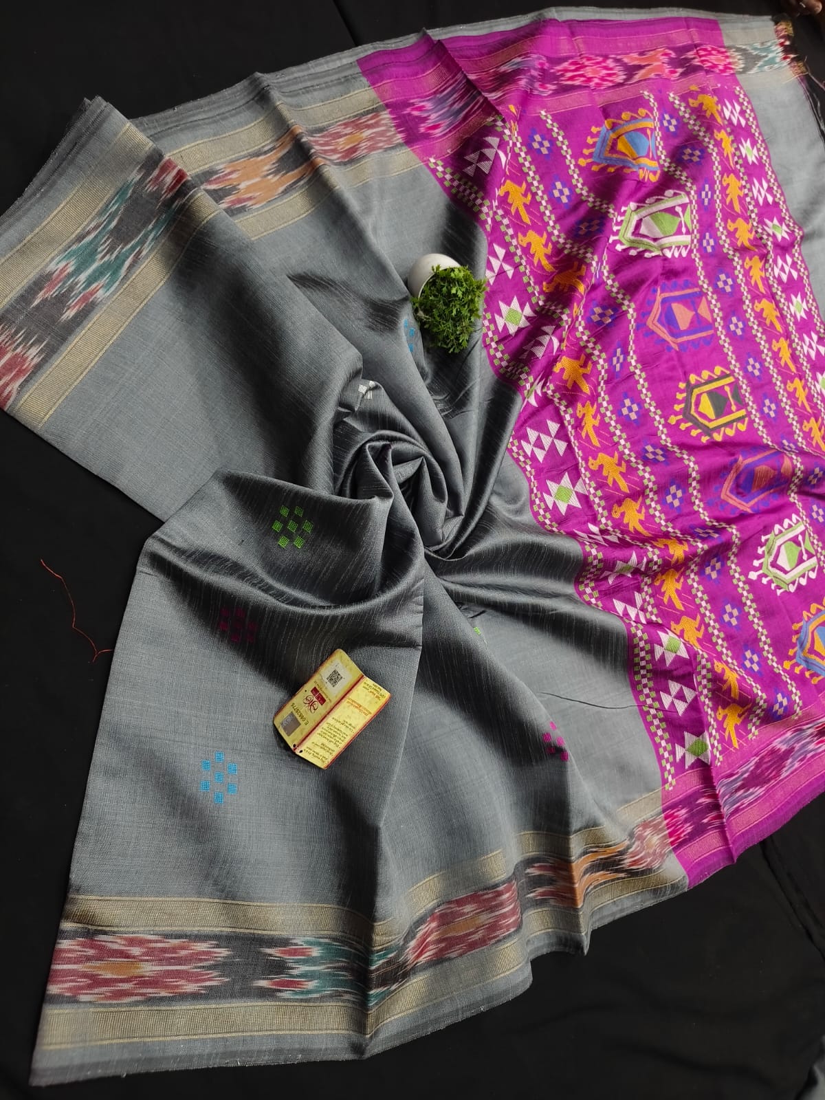 pure raw silk zari ikkat border body buta design saree dolavedy contrast pallu with contrast blouse saree*
raw silk saree
silk mark certified
handloom weaved