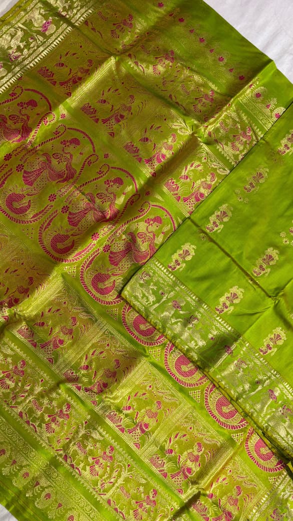 Swarnachari saree.
With silkmark.
Material silk with bp.