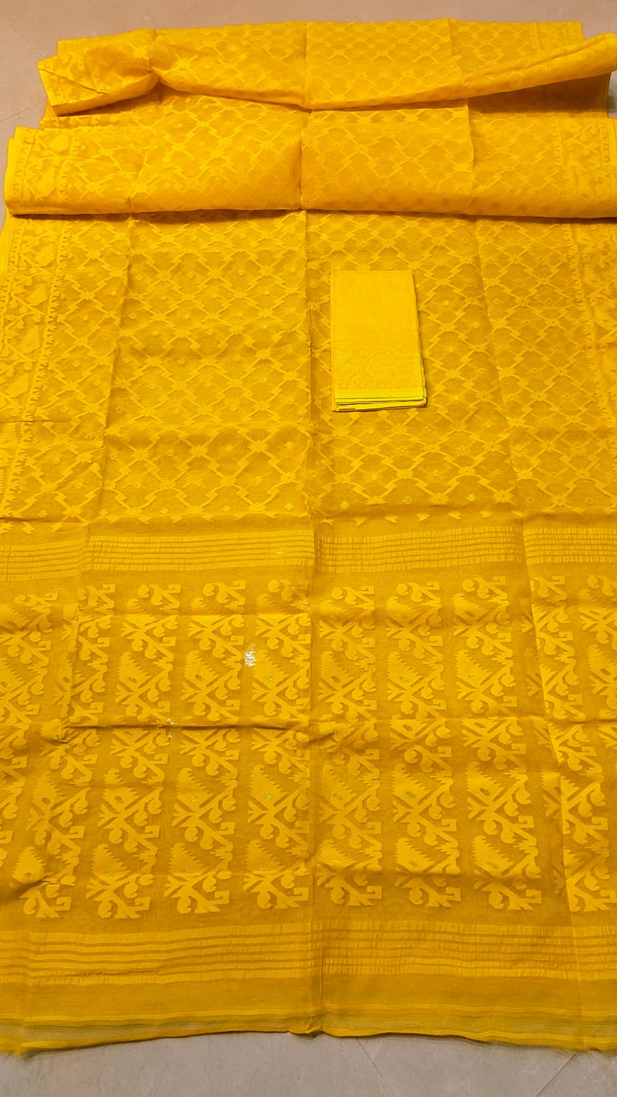 Jahnaviini | Half Silk Jamdani