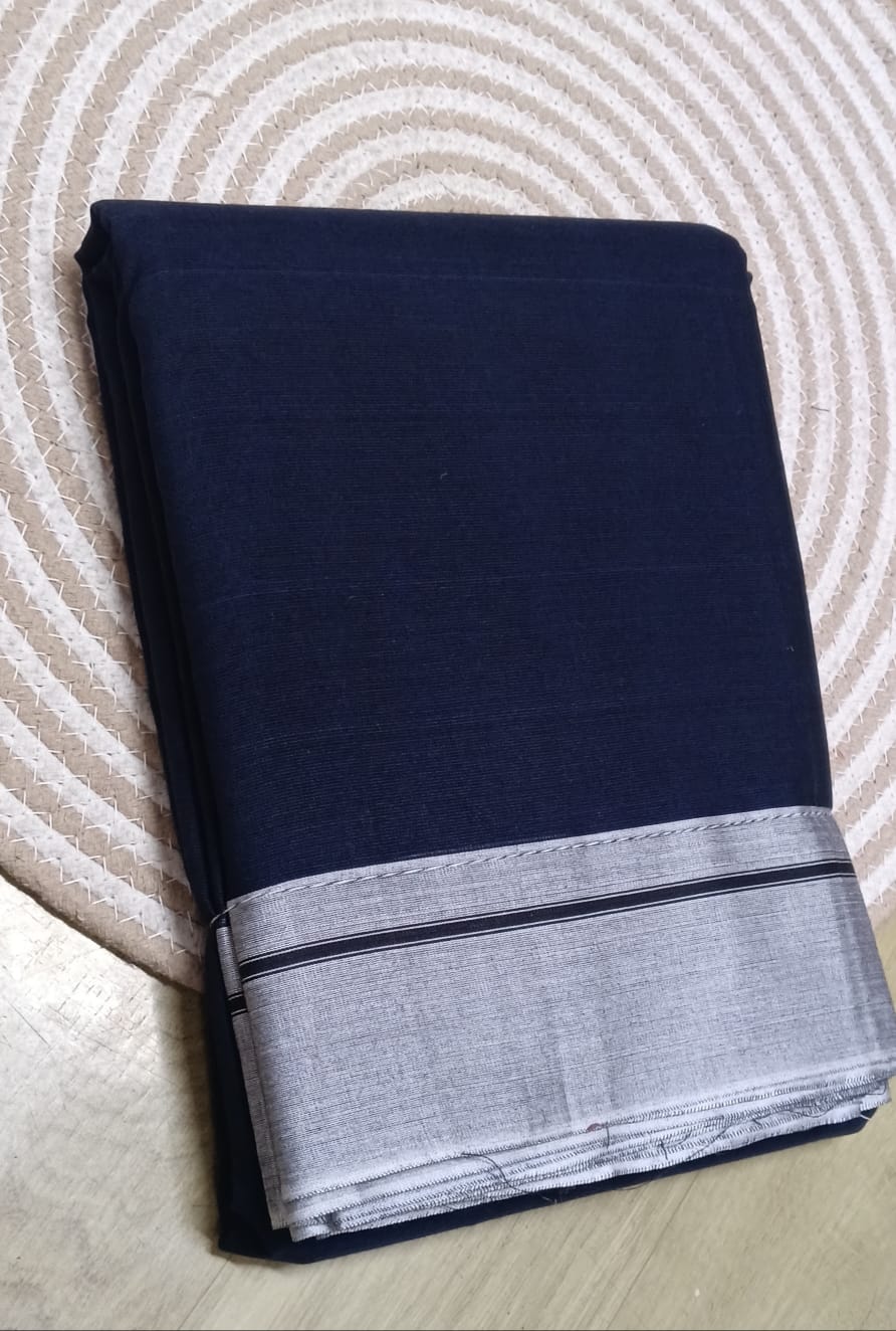 Handwoven patteda anchu saree in pure cotton