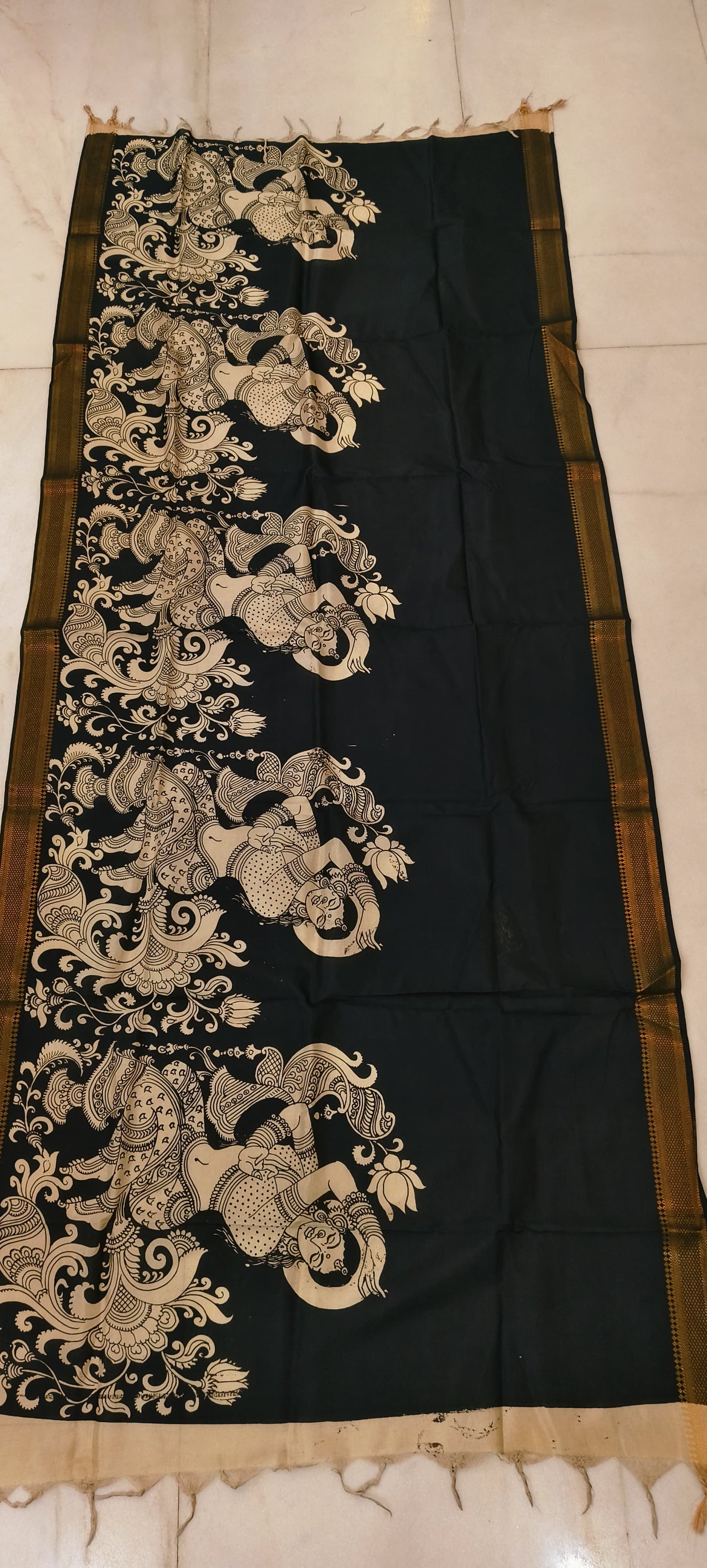 Kamalika | Kalamkari dupatta on mangalagiri silk
