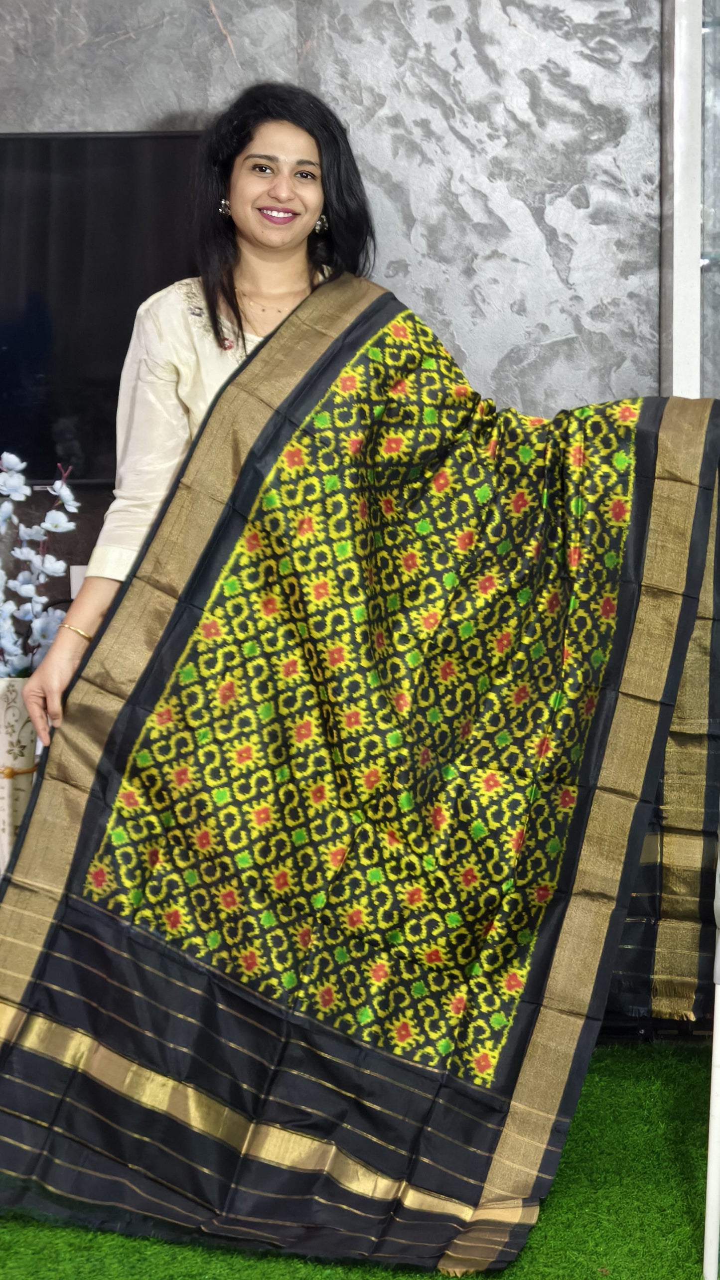 Ishanya | Ikat pure silk dupatta