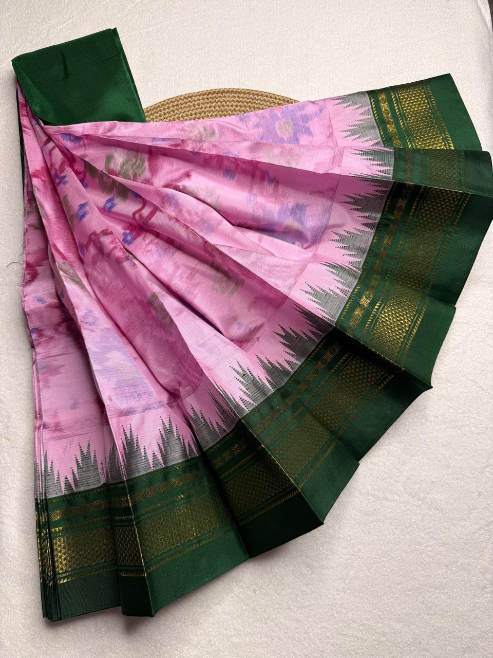 Material - pure silk
Border - chikki paras
Saree Name -ilkal pure silk horizontal and also vertical stripes jari with temple border saree
Pallu -silk pallu
Blouse -contrast
Handloom -yes
Saree length- 6.2