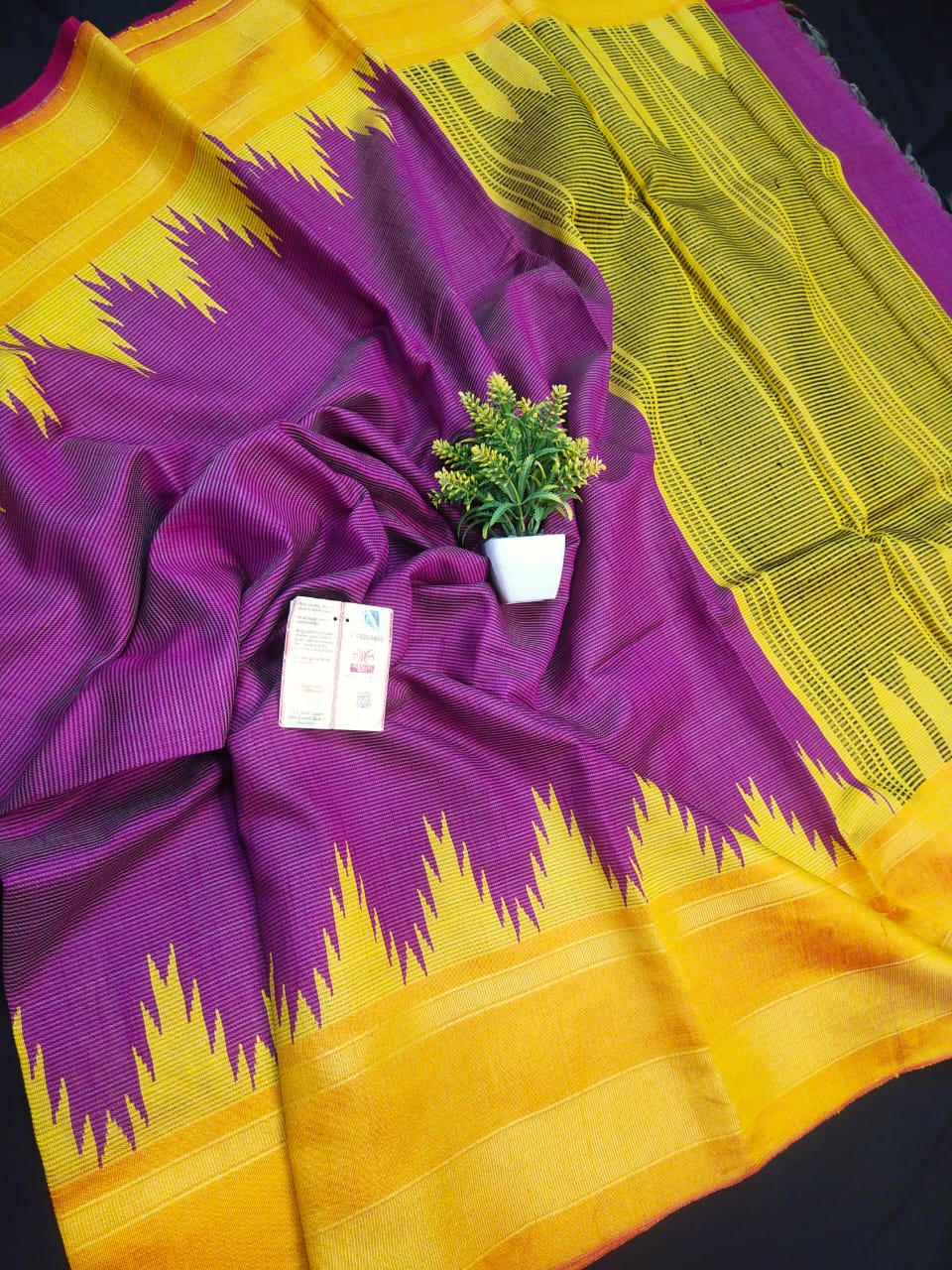 Sreyomita | Raw Silk Temple Border Saree