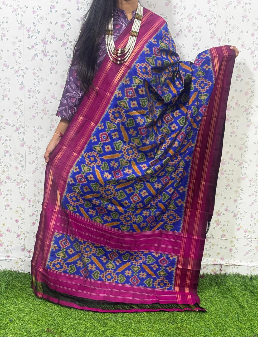 *IKKAT SILK DUPPATA*
*Length: 2.5 meters*
*Height: 36 inches*