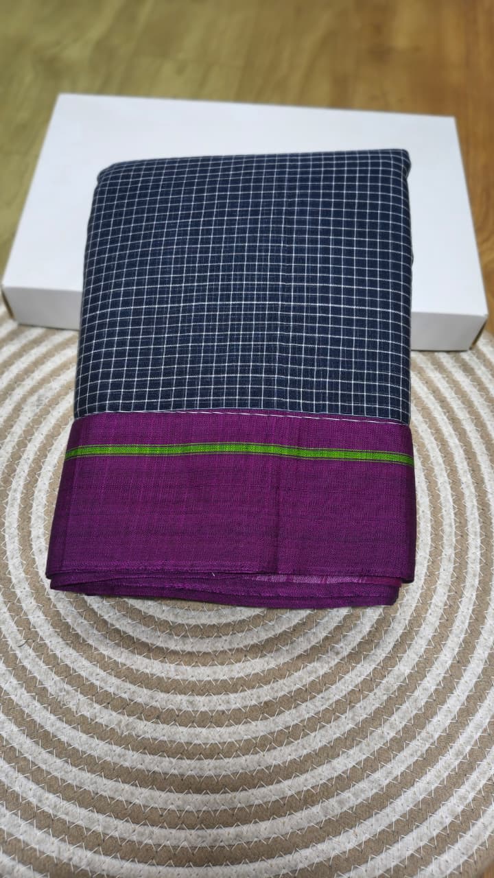 Handwoven patteda anchu saree in pure cotton