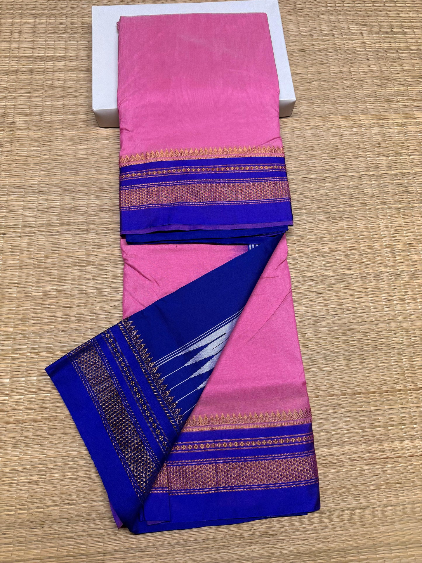 Ilovera | Blended Silk Ilkal Saree