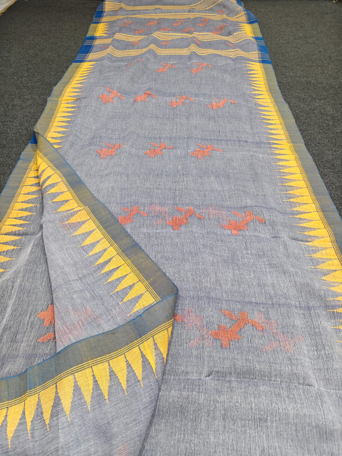 Authentic handloom
monipuri cotton saree
With bp