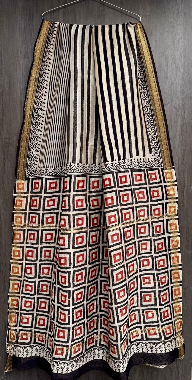 Banita | Block printed with Maheshwari border