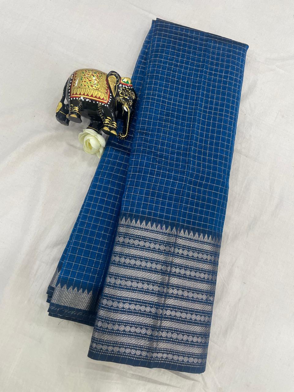 *Pure mangalagiri handloom Pattu sarees with rudraksha boarder*
*Saree all over small checks with big rudraksha boarder*
*Pallu blouse self*