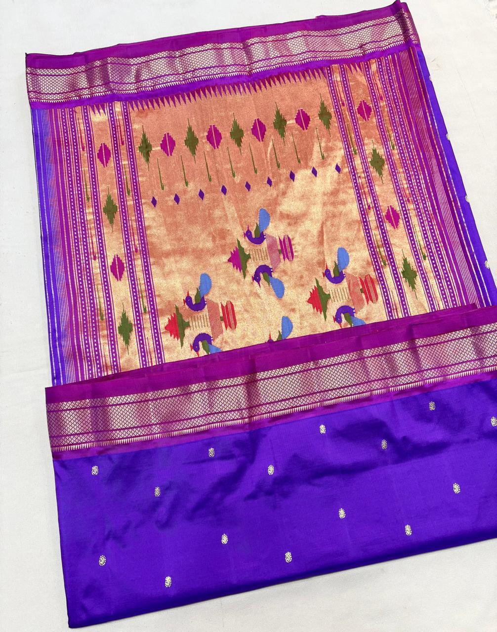 Ishrika | Pure handloom silk paithani