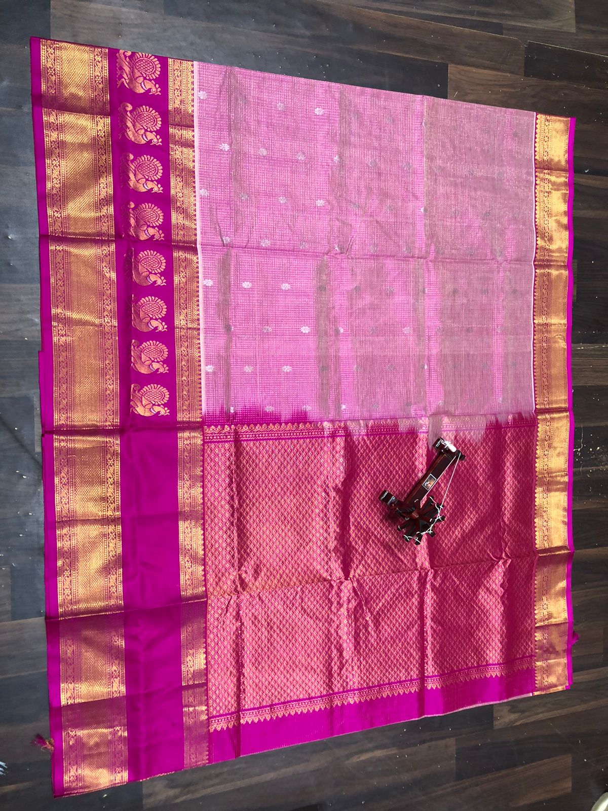 Kim | Kollam Pattu Saree