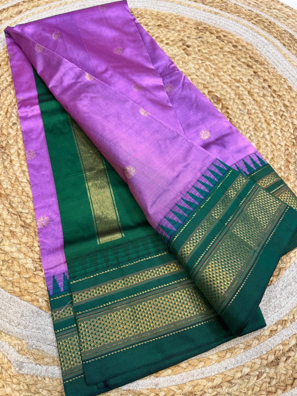 *All New Colours*
*Exclusive silk ilkal saree*
*Pure silk korvai temple border* with *body butta* design superior quality ilkal saree & contrast blouse
6.10mtrs length
Full body pure silk
Border, pallu & blouse semi silk