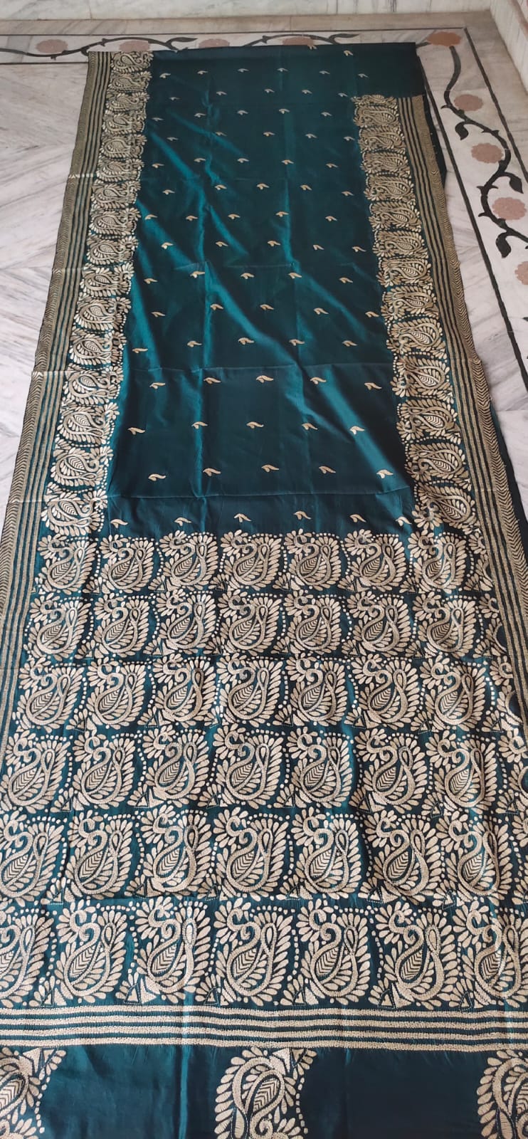 Handmade kantha on blended silk