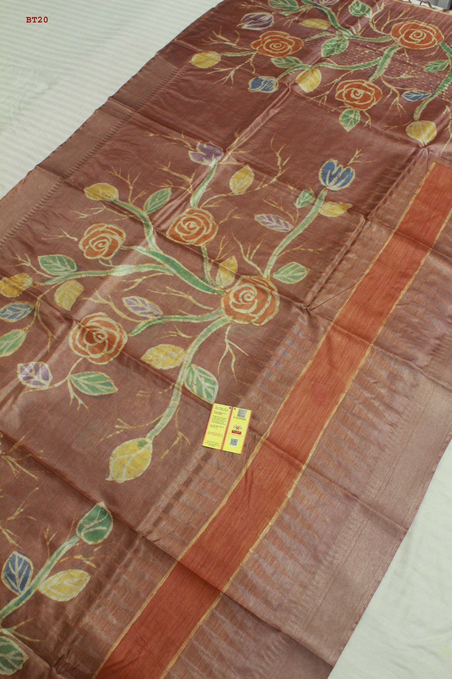 👆Pure Kosa Silk, Hand-batik Print Saree With Blouse Piece