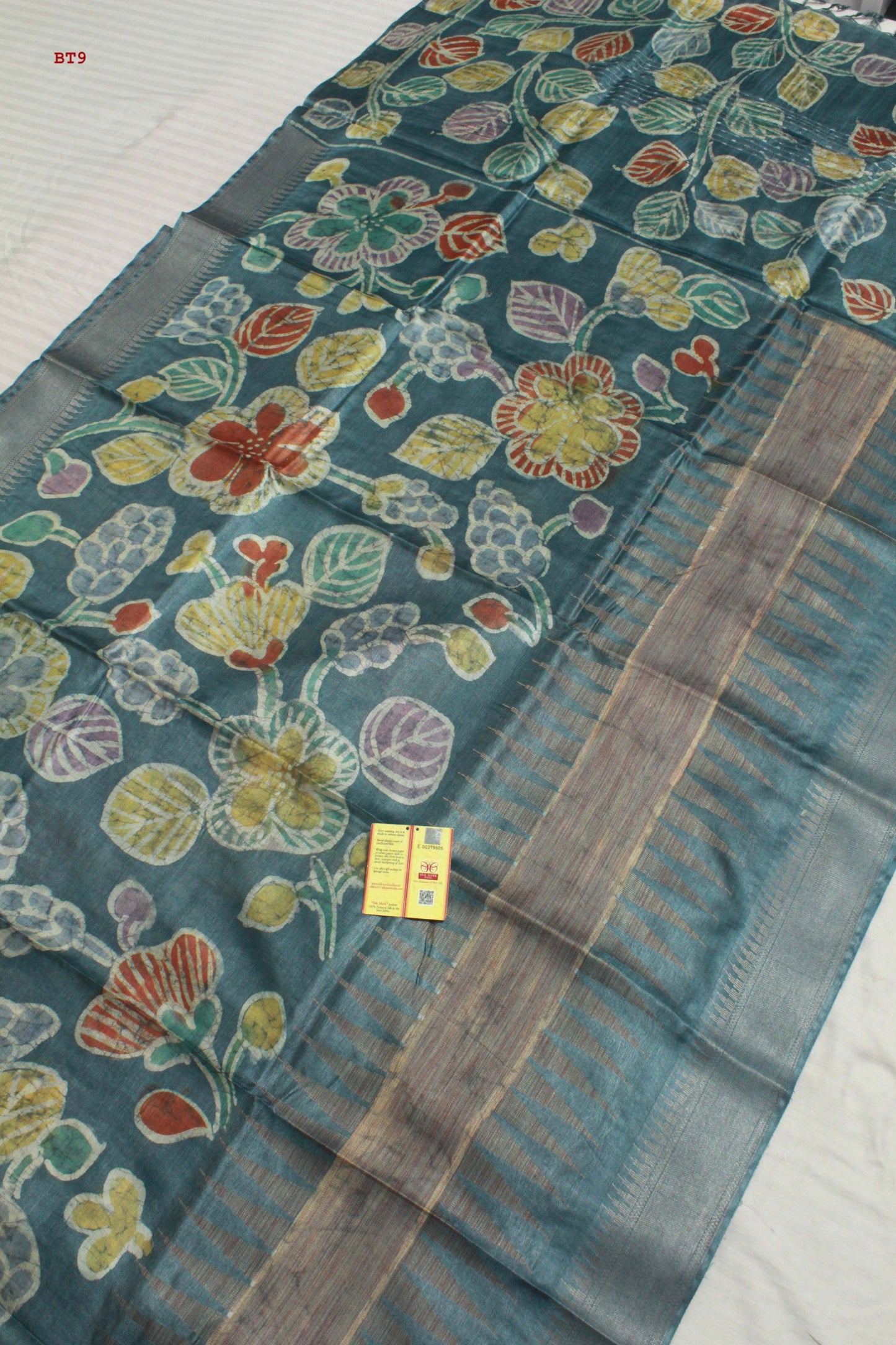 👆Pure Kosa Silk, Hand-batik Print Saree With Blouse Piece