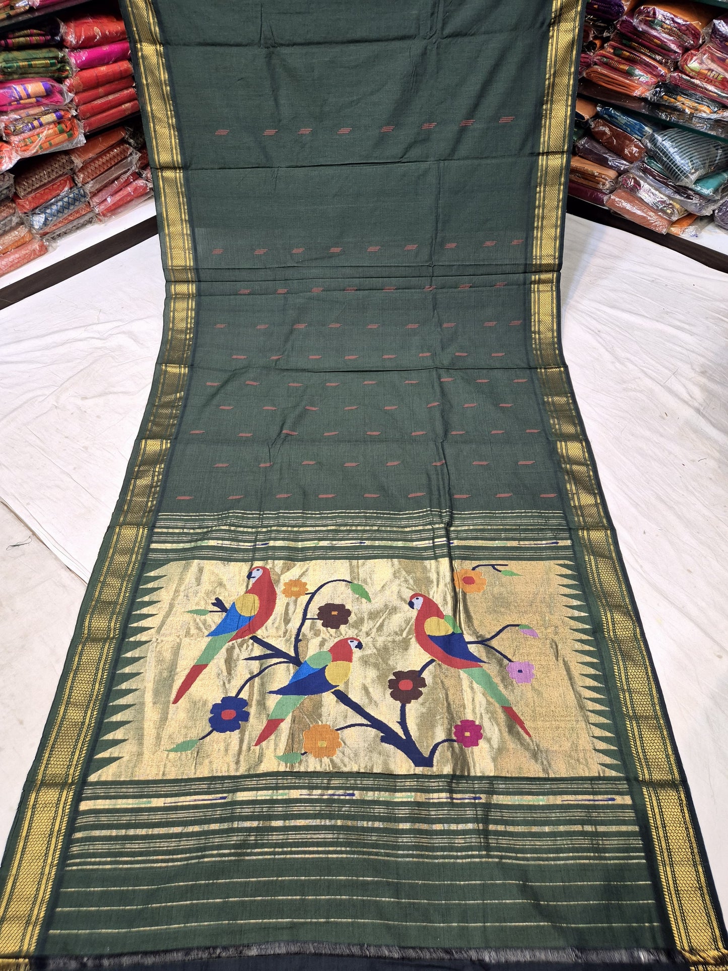 Aarya | Cotton Handloom Paithani Saree