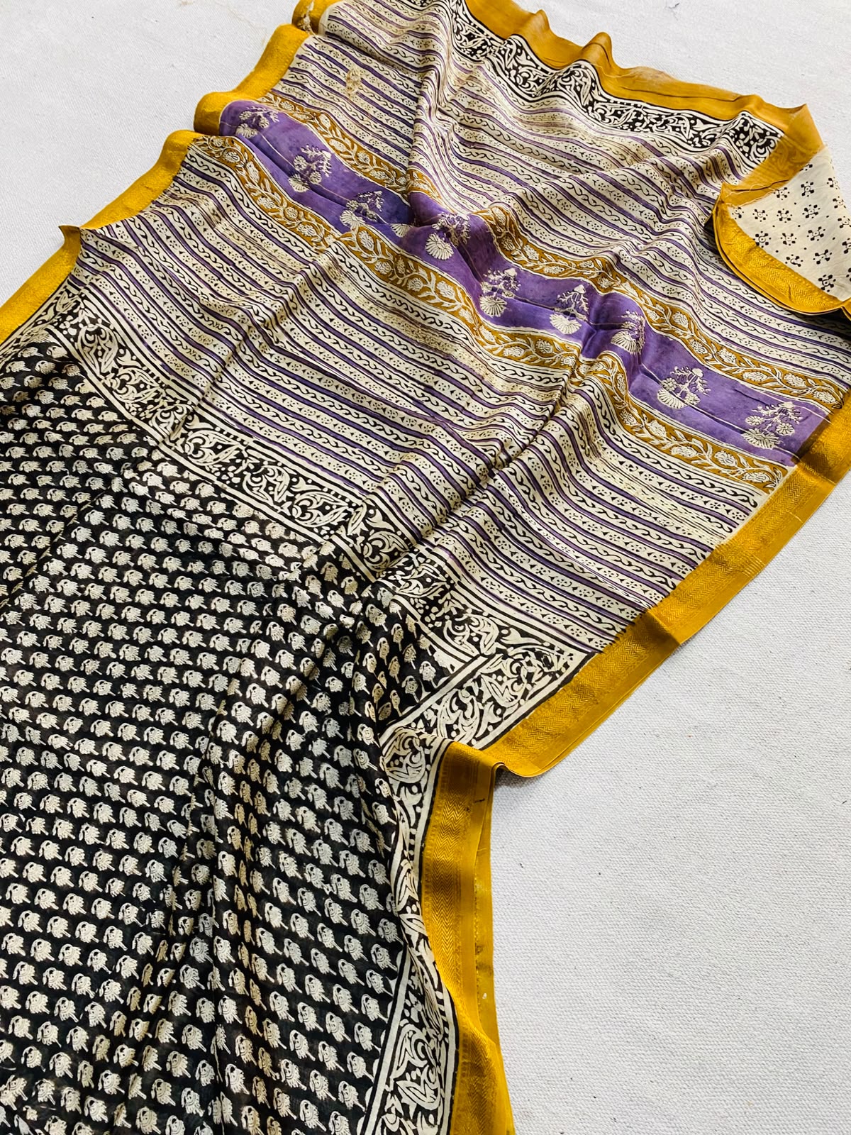 Let’s Wear #ethicallymade✅
🍁Beautifully Crafted Maheshwari Silk Saree collection🍁
Specially Designed in Bagru jahota rapid dabu hand block print
100% Natural Dye
Fabric : Maheshwari Silk
Length : 5.5 Meters
Blouse Piece : 0.90 Meter