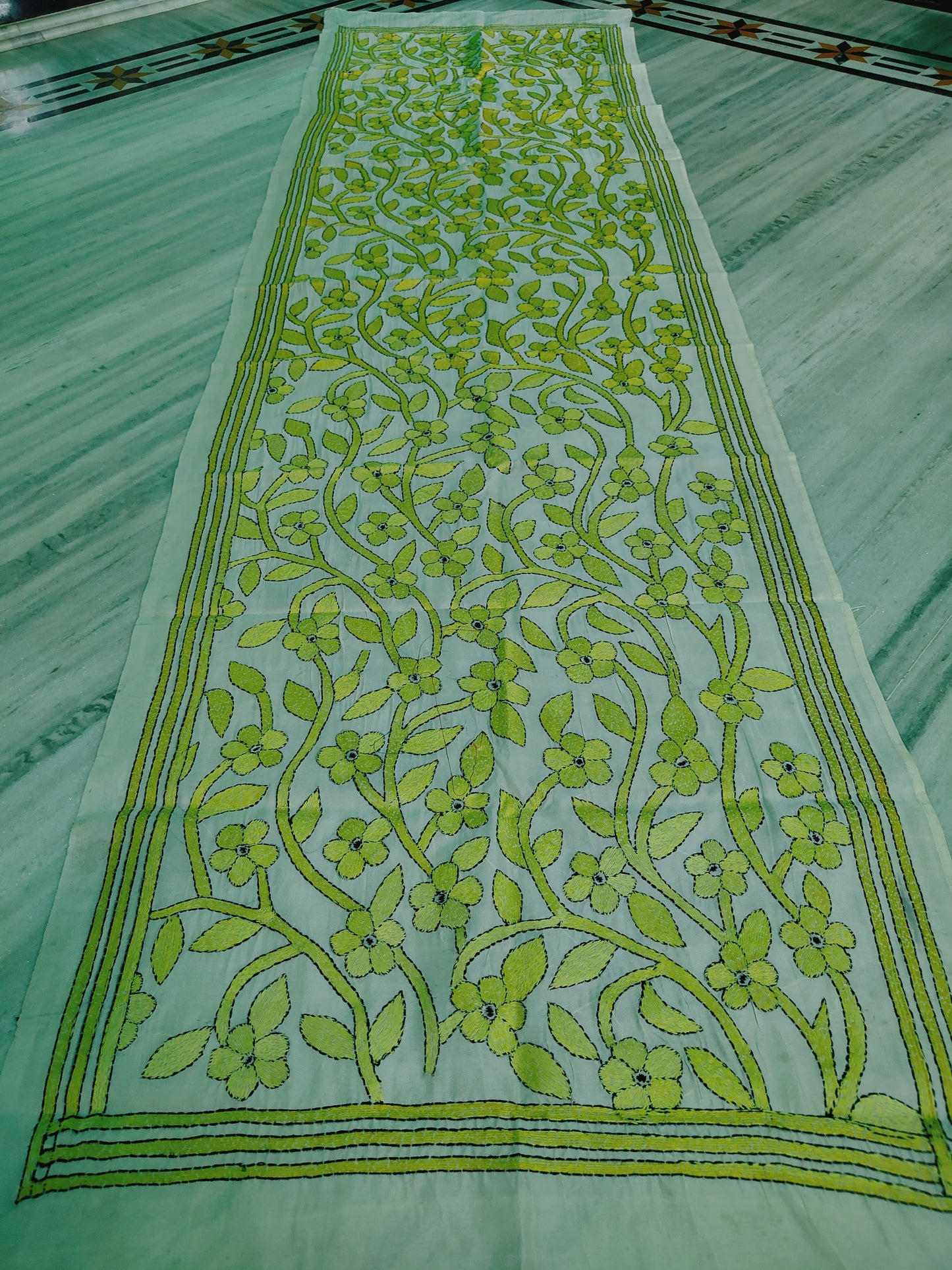 These are Tussar Slik kantha stoles
Length 2.15/2.2 meter ( Approx)
Bohor 22' (Approx)