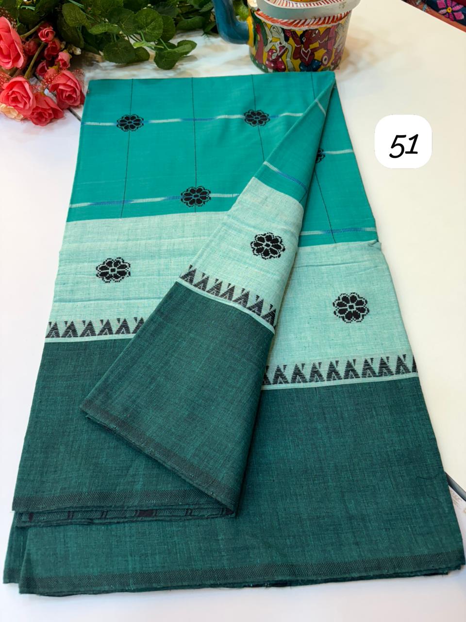 Handwoven pure Dhonekhali cotton ( 100 count cotton Dhonekhali saree)
Without BP(5.5 mtr)