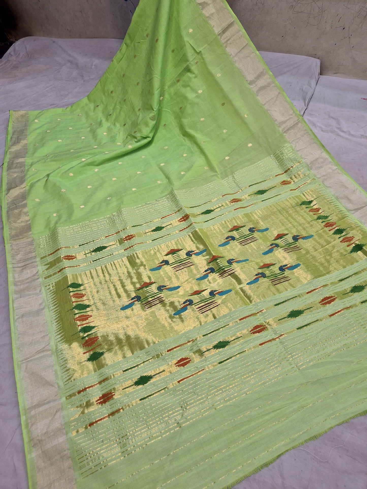 Pairavi | Cotton Handloom Paithani Saree