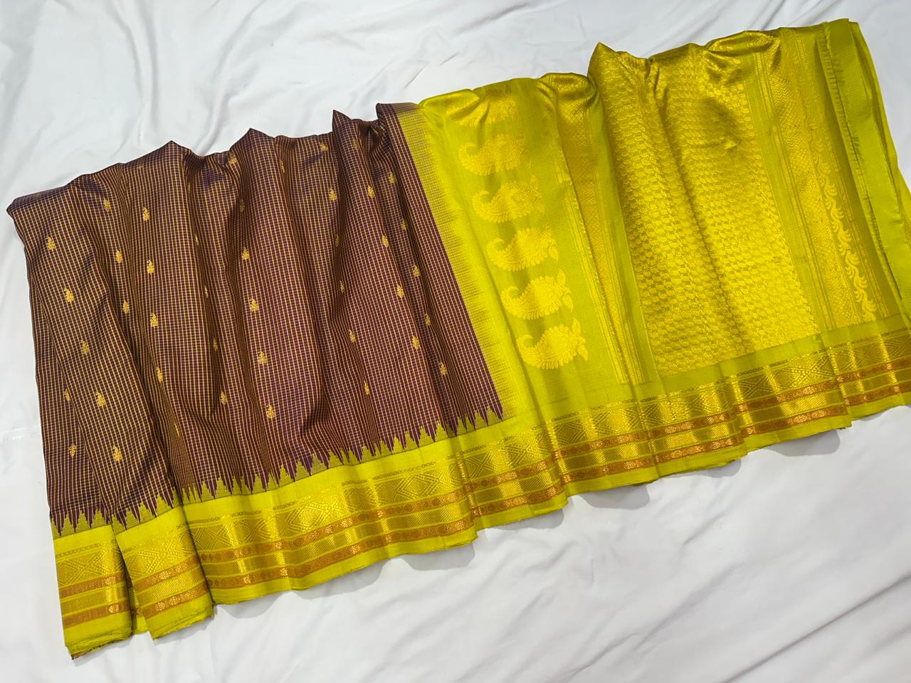 Gulabo | Pure Pattu Gadwal