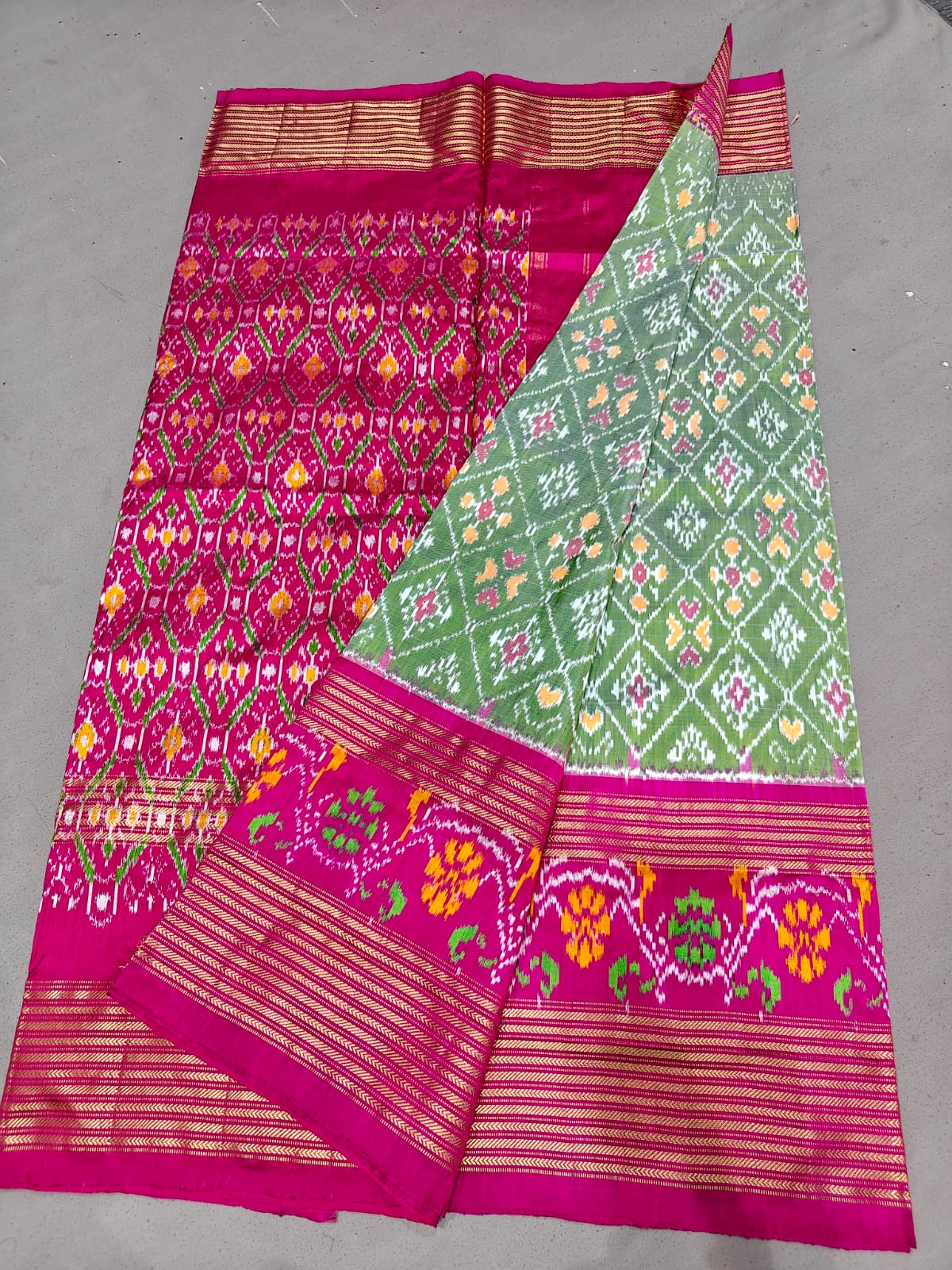 Latest and Exclusive
*IKKAT SILK SAREES*
👉🏻 *EXCLUSIVE SPL DESIGN SAREES**
Silk mark Certified
Double weaving
*Spl KADDI PET BORDER SAREES*