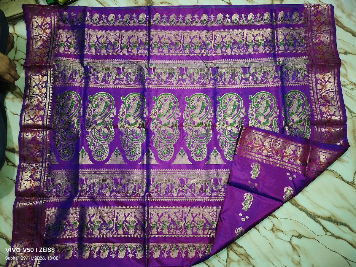 Bishnupuri Meenakari
Swarnochuri
Silk mark certified