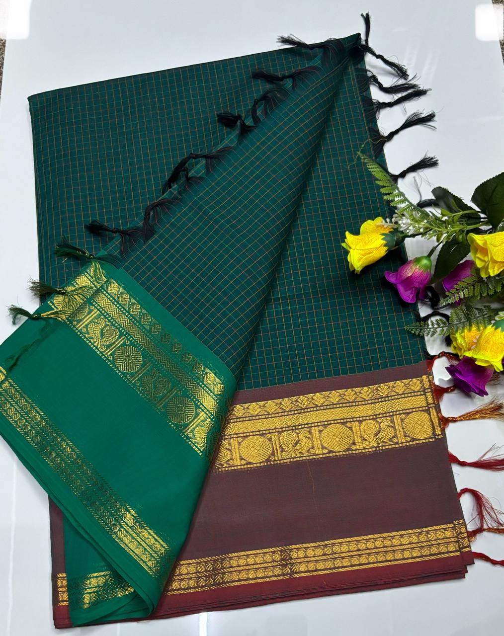 😇 *Kanchi cotton sarees*
🦋 *Pure cotton Sarees*
🎉 *Fancy plain cotton sarees with line pallu*
🐟 *80 *80 counts*
🧶 *With running blouse*
🦢 *6.20mtrs saree length*
