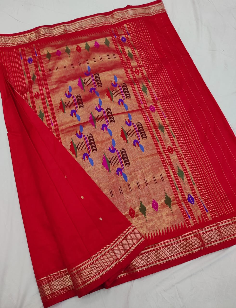 Palkhira | Pure silk handloom Paithani Saree