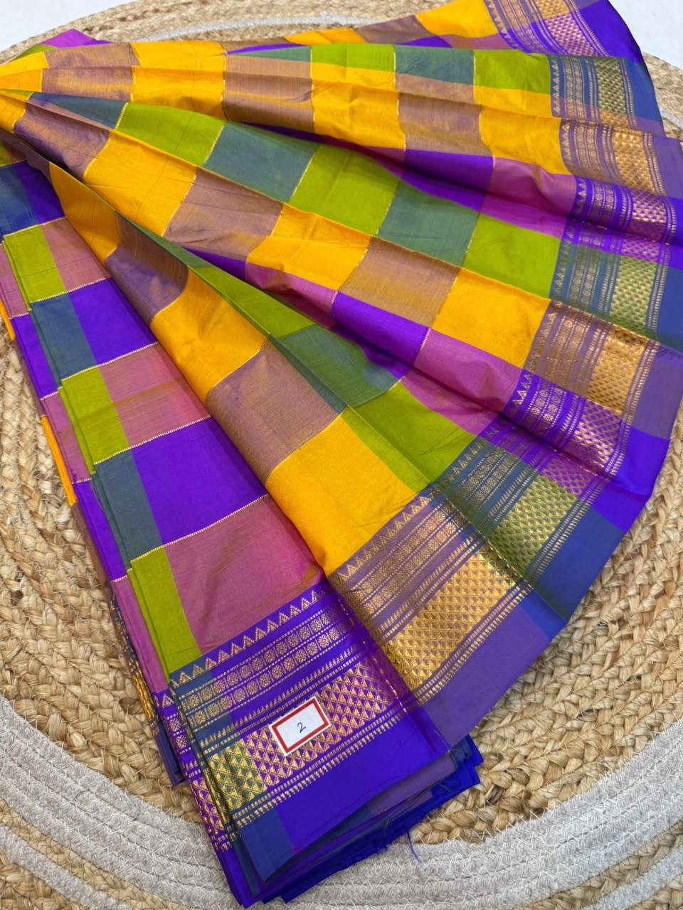 *ILKAL SAREE WITH SILK MARK*
Exclusive premium quality pure silk Multi colour checks with zari lines design ilkal saree With Fancy Temple design Jari Pallu and contrast blouse
6.10mtrs length
Premium quality ilkal saree