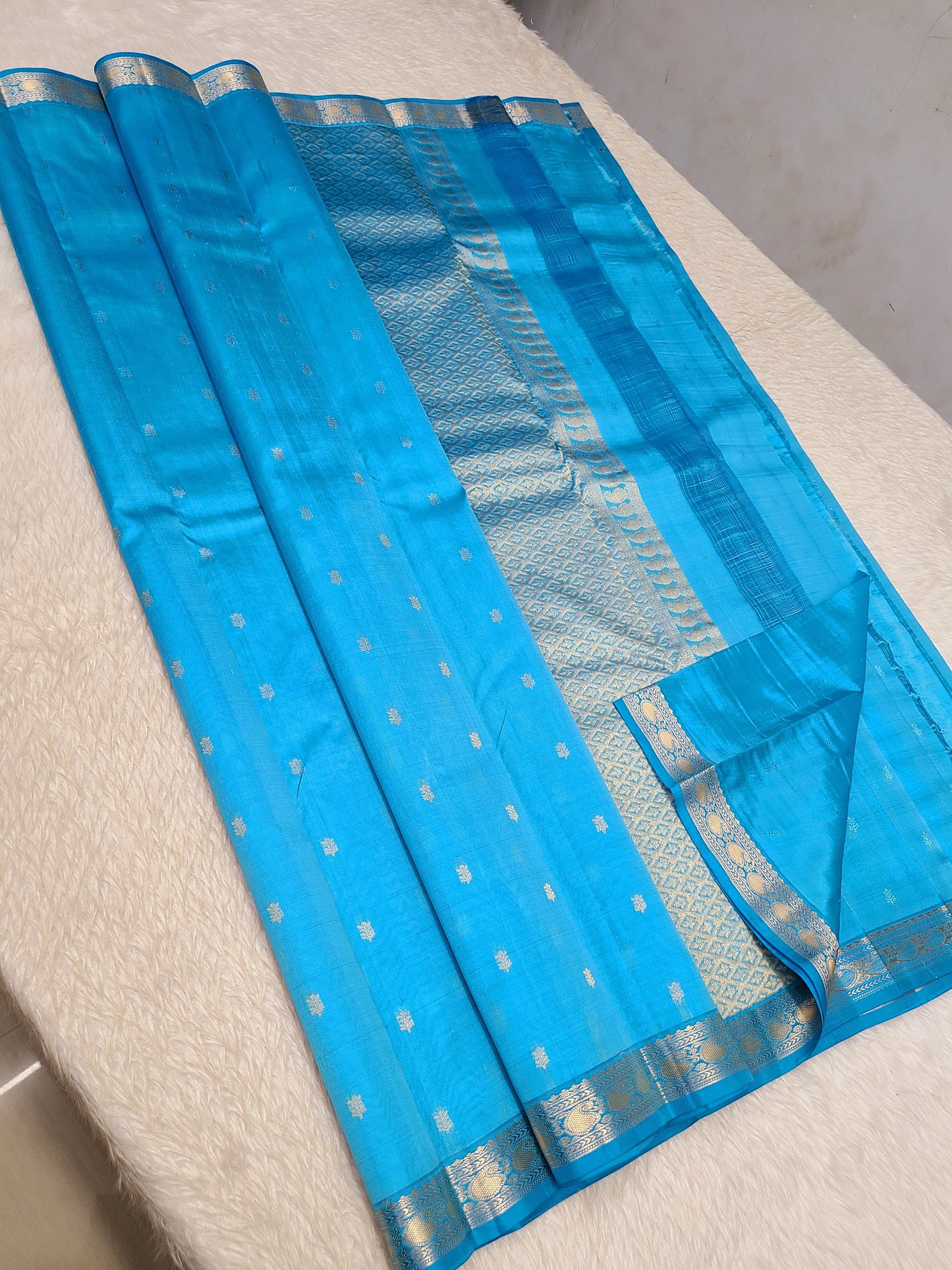 Aareta | Kanjeevaram pure silk saree