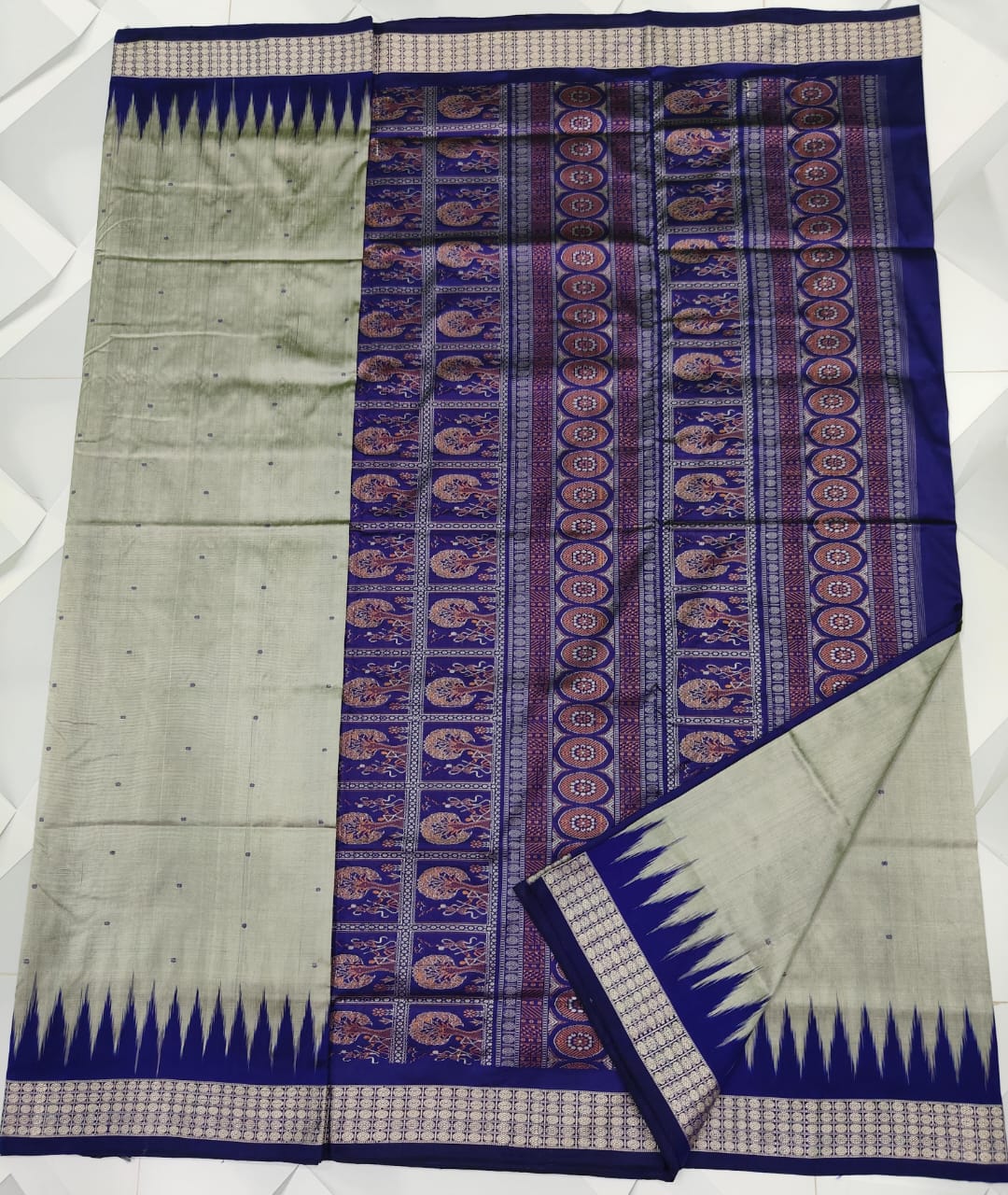Ishirahh | Sambalpuri Saree