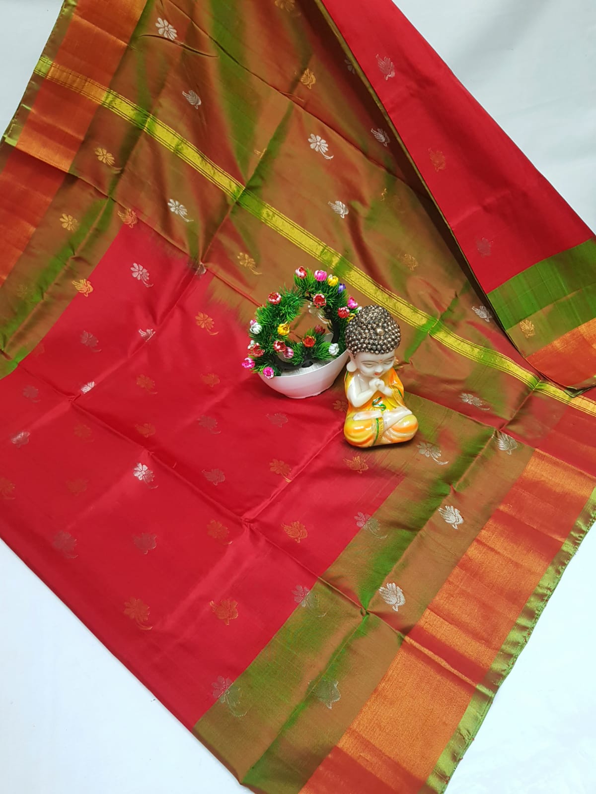 Uzefa | Uppada Pattu Saree