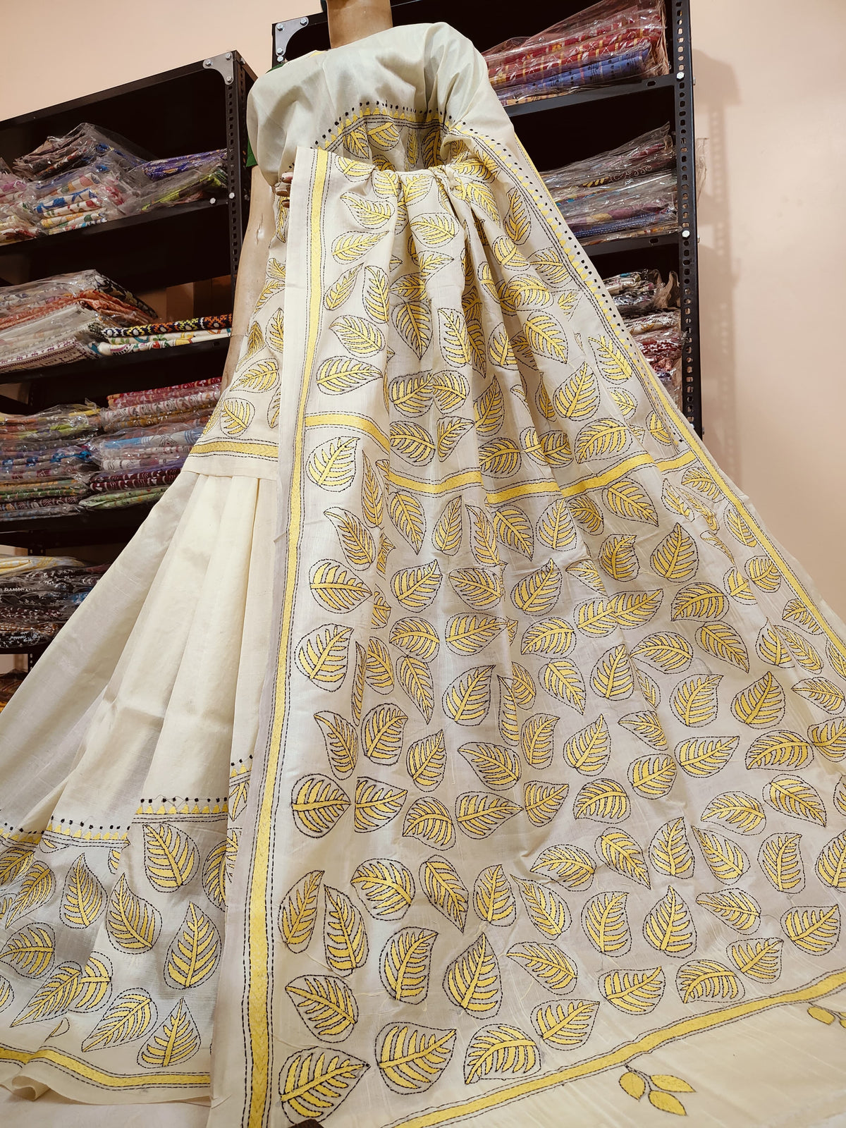*EXCLUSIVE COLLECTION OF HAND KANTHA & GUJRATI STICH ON PREMIUM QUALITY PURE TUSSAR SILK*
WITH WORK BP