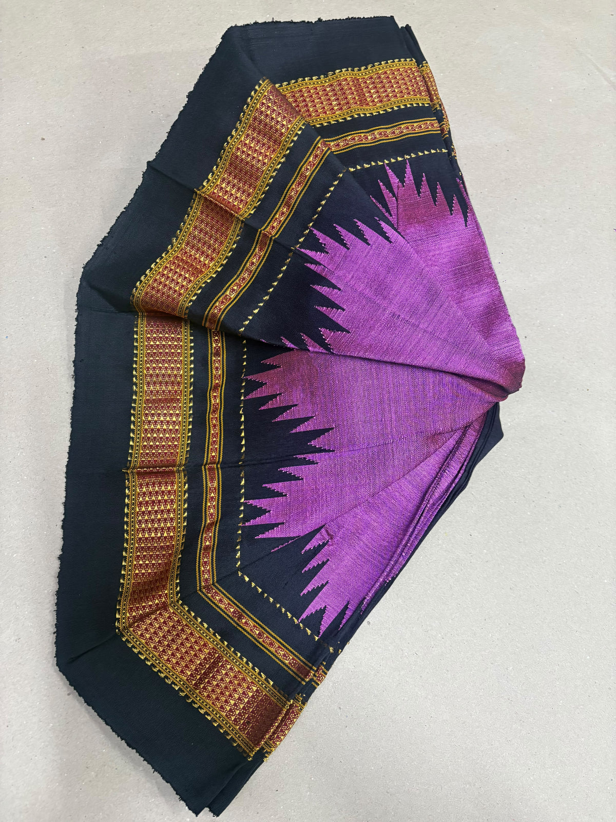 100%silk saree chikki paras Temple silk saree silk pallu contrast saree 6.2m