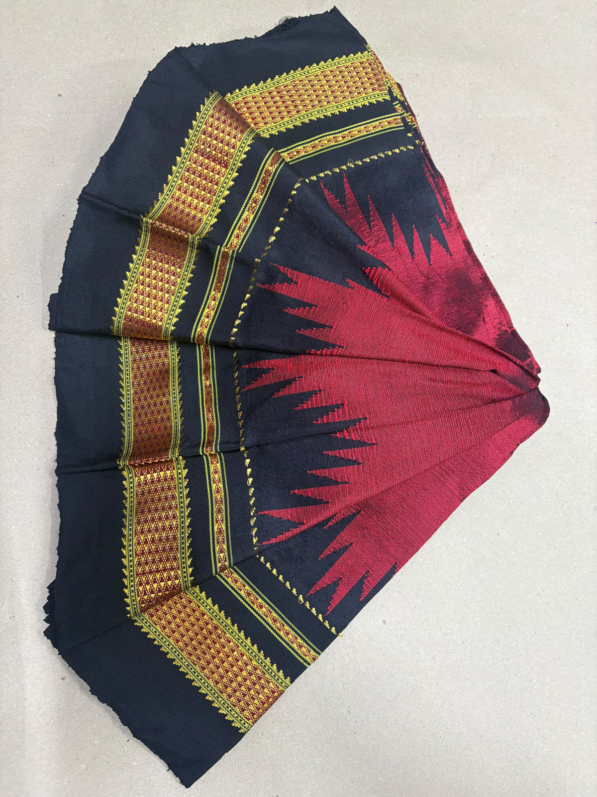 100%silk saree chikki paras Temple silk saree silk pallu contrast saree 6.2m