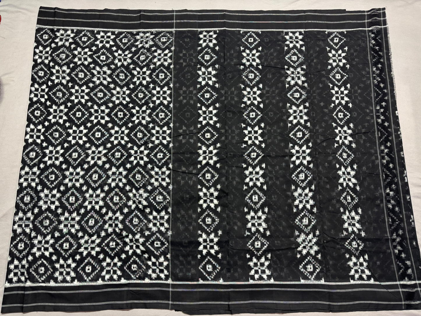 💐FABULOUS COLLECTIONS OF SPECIAL TELIYA RUMAL MESRISED COTTON SAREES💥
💐with blouse
💐thread count:-100
💐Exclusive designs