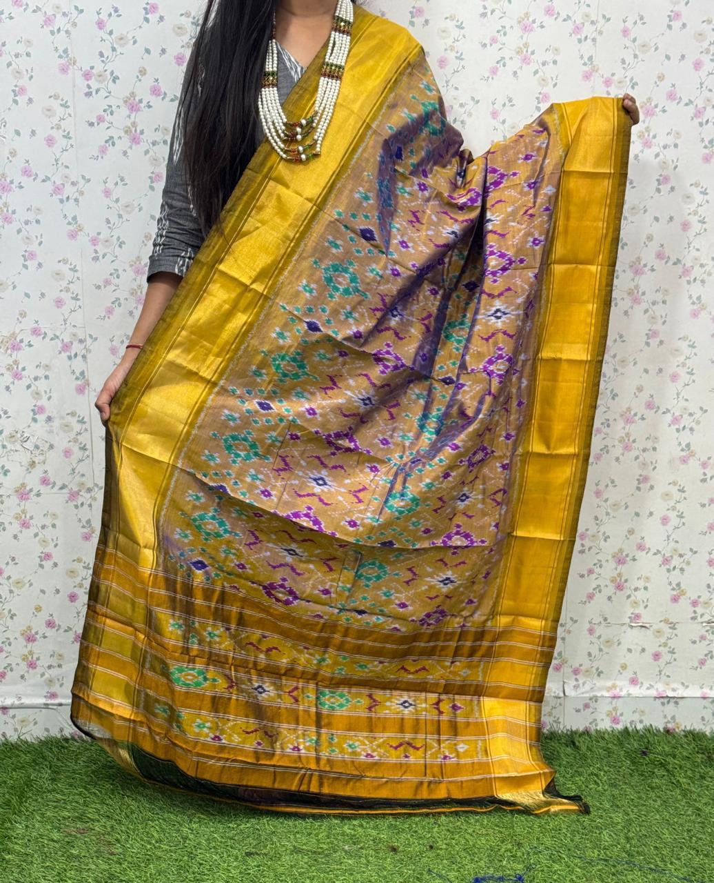 *IKKAT SILK DUPPATA*
*Length: 2.5 meters*
*Height: 36 inches*