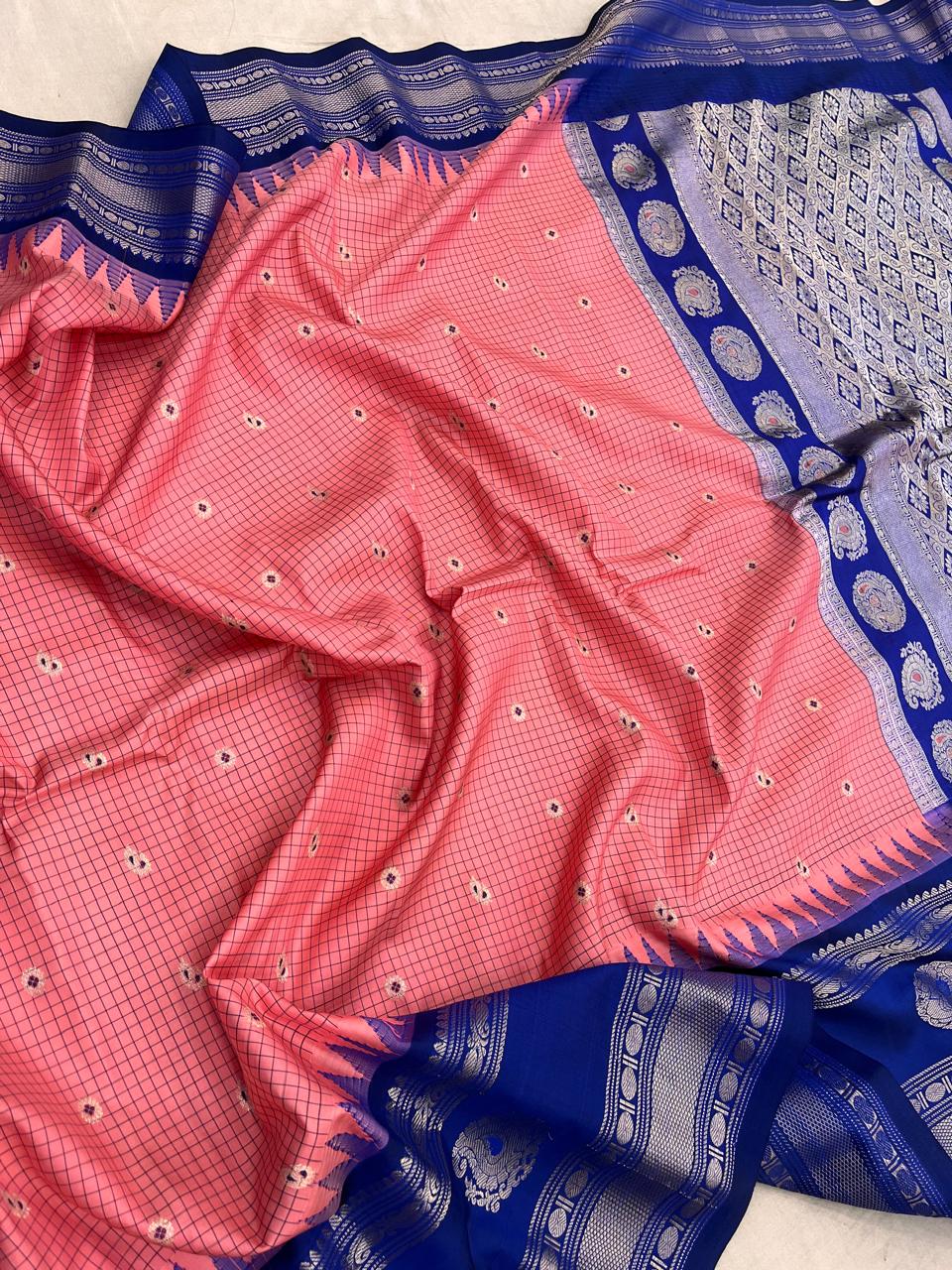 Kavnisha | Pure Pattu Gadwal Sarees