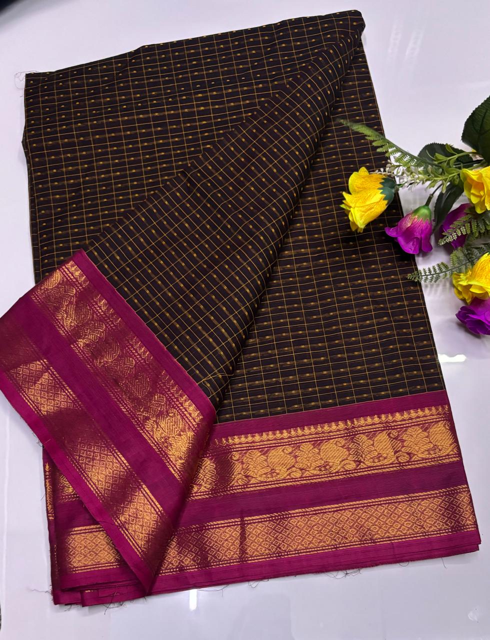 😇 *Kanchi cotton sarees*
🦋 *Pure cotton Sarees*
🎉 *Fancy plain cotton sarees with line pallu*
🐟 *80 *80 counts*
🧶 *With running blouse*
🦢 *6.20mtrs saree length*