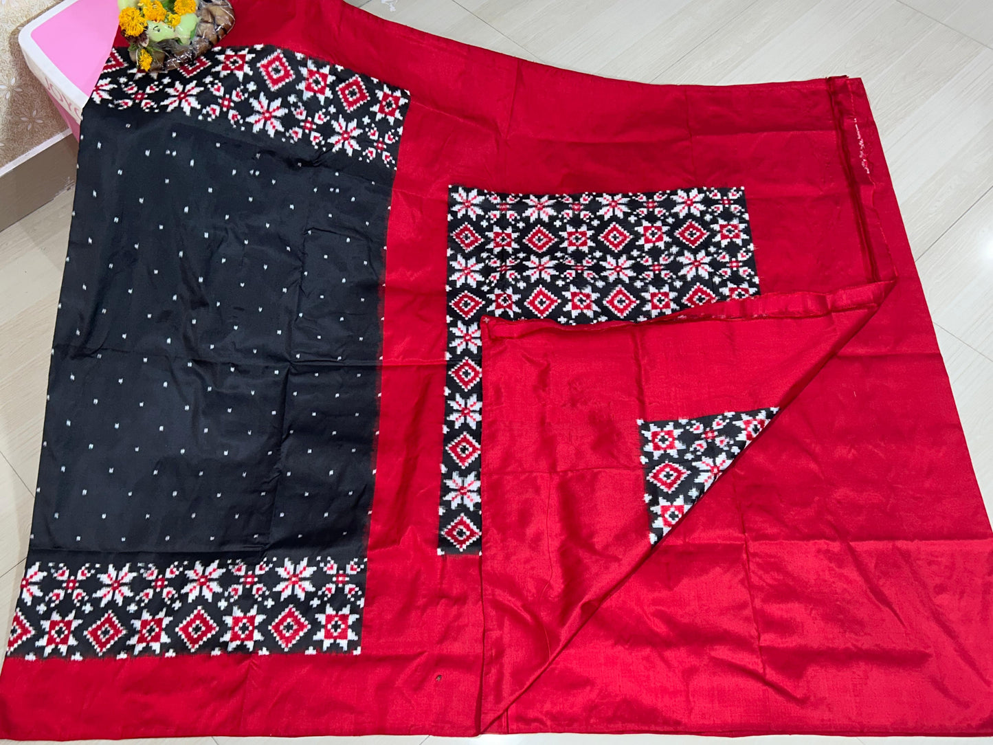 Tarika | Telia Rumal Saree
