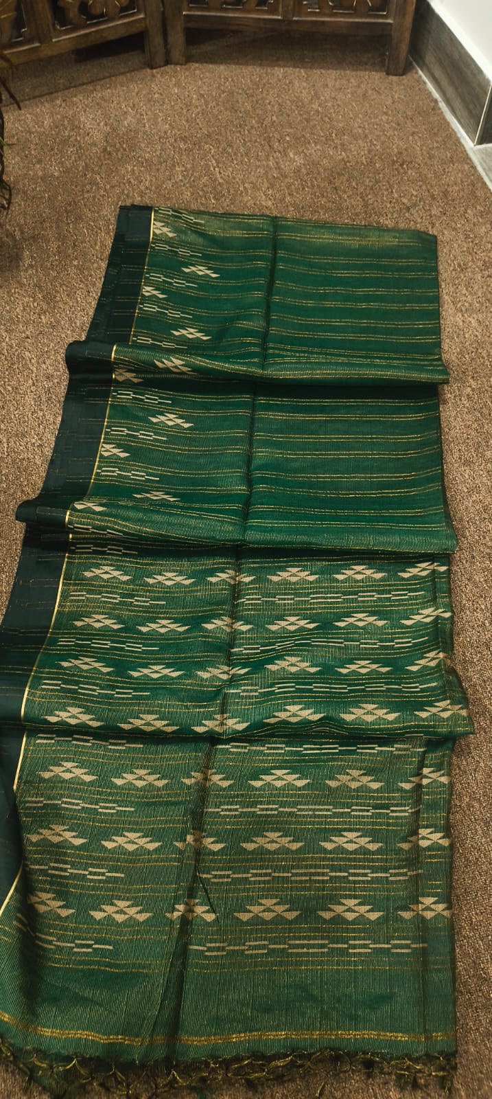 Tissu tussar jamdani
Pure gachi tussar
With bp