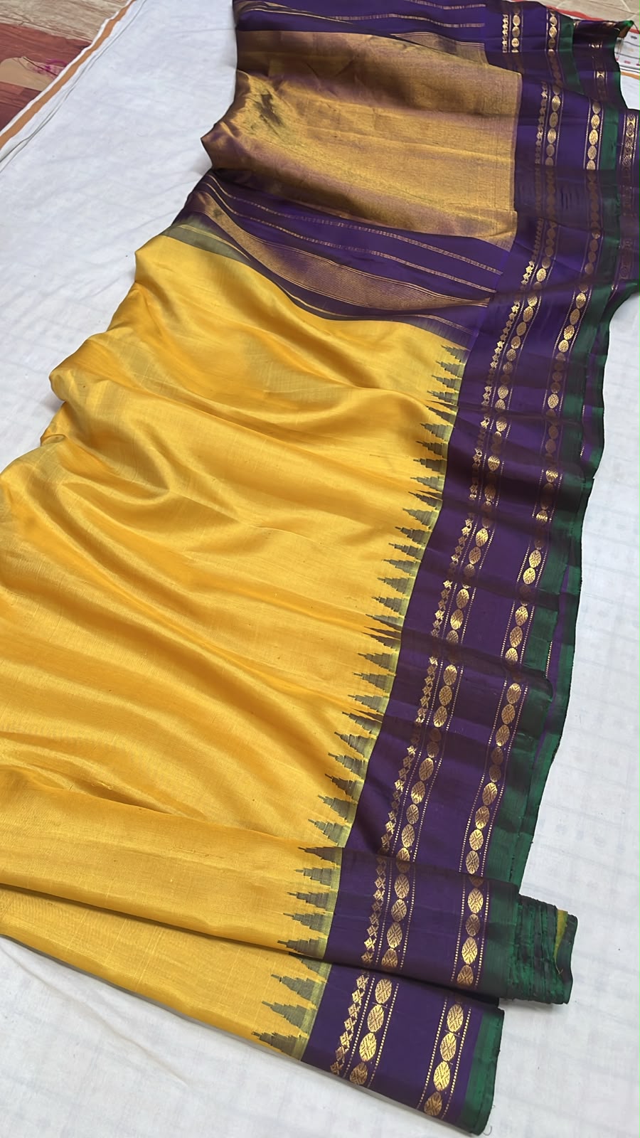 Gadwal Pure silk sarees