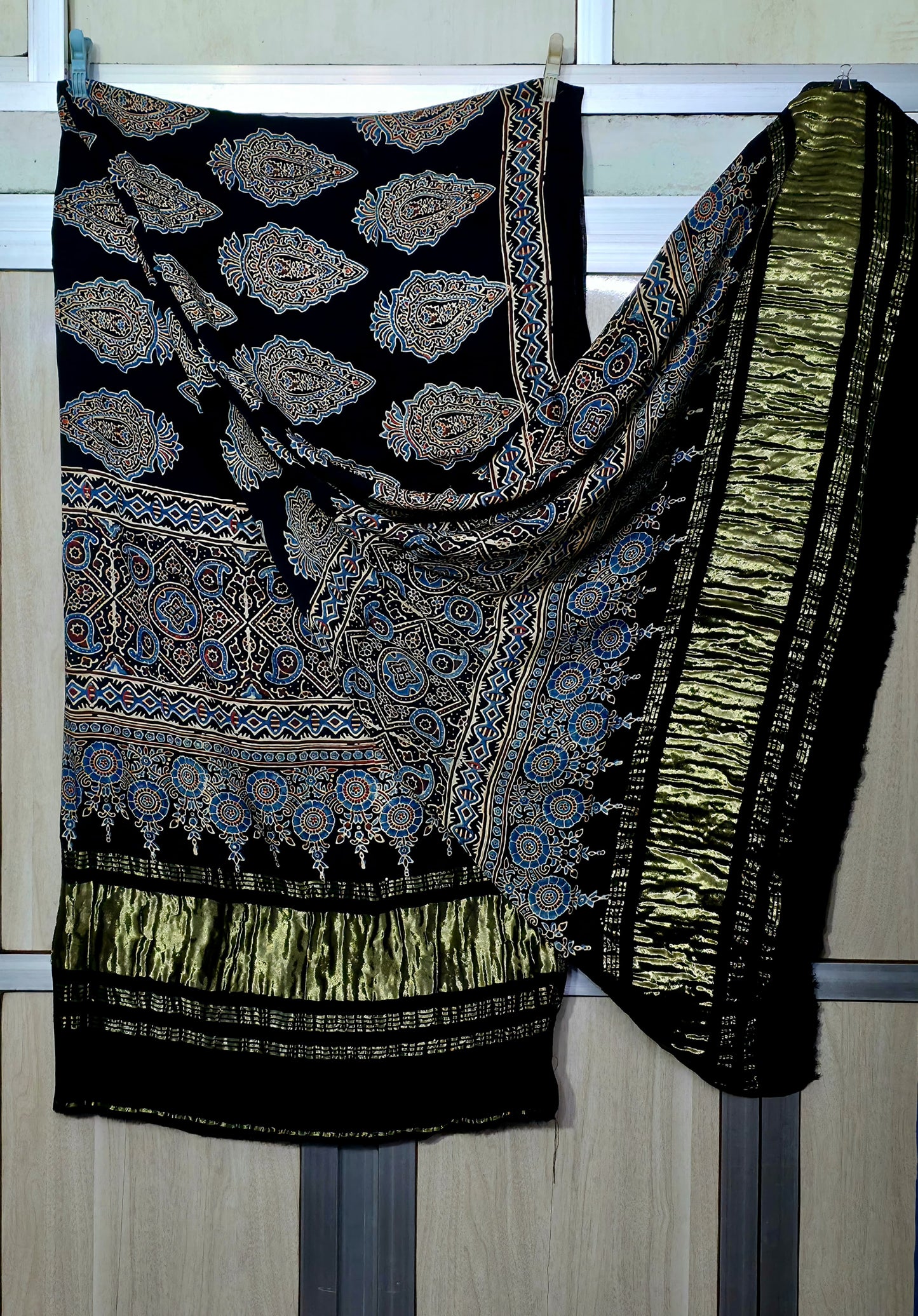 Abhvesh | Ajrakh Dupatta