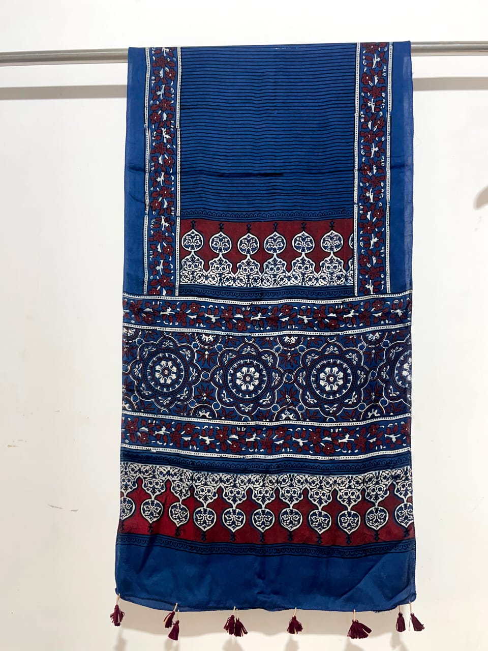 Aaravi | Ajrakh Stole